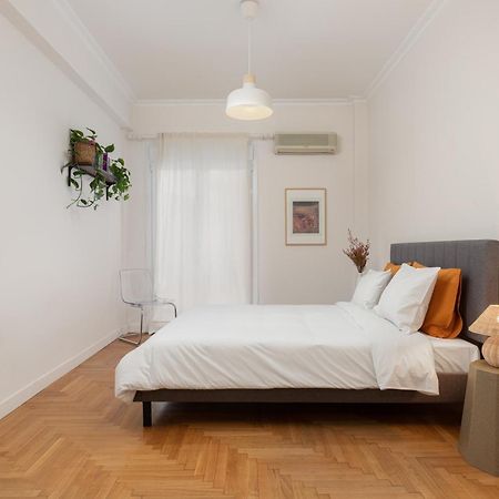 Peaceful Apartment In Neapoli, Exarcheia Афины Экстерьер фото