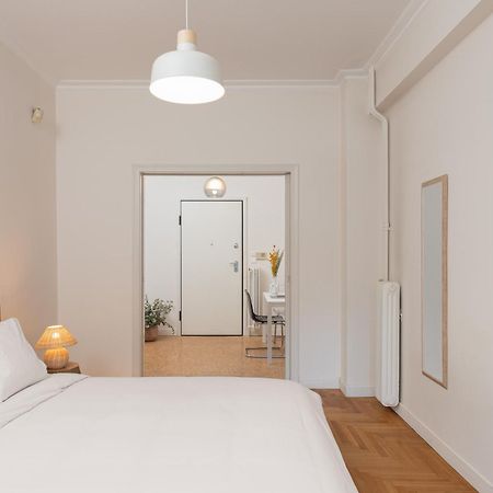 Peaceful Apartment In Neapoli, Exarcheia Афины Экстерьер фото